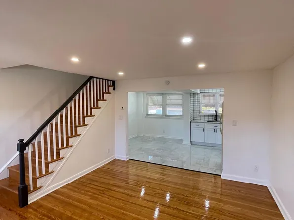 7236 Eastwood St, Philadelphia, PA 19149