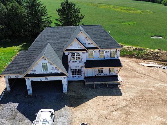 3rd image of LOT 40 Greenside Ct