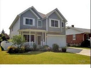 449 S Maple St, Itasca, IL 60143