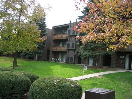 5th image of 550 S Trenton Ave