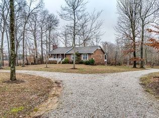 1608 Zeb Warren Rd, Cookeville, TN 38506