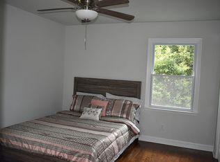 5352 Grafton Dr, Charlotte, NC 28215