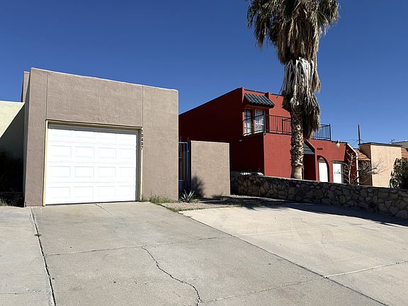 2nd image of 10407 Ashwood Dr #1
