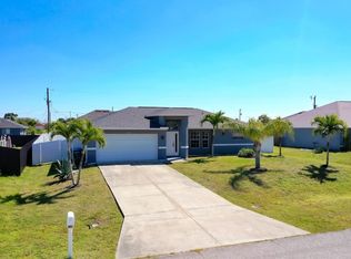 1713 NE 5th Ave, Cape Coral, FL 33909