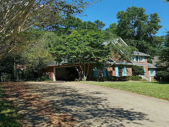 2nd image of 3542 Waterfall Ln