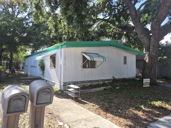 686-7501 142nd Ave N #686, Largo, FL 33771