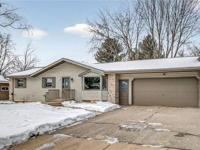 3352 McIvor Street, Eau Claire, WI, 54701