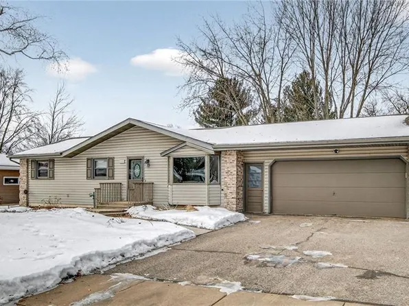 3352 McIvor Street, Eau Claire, WI 54701