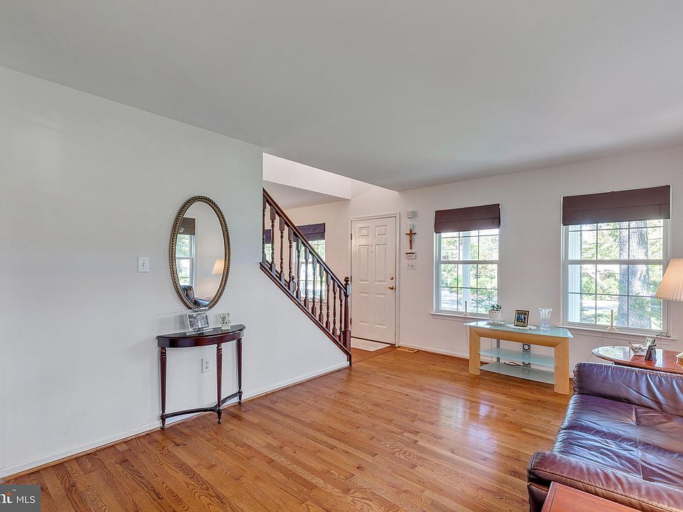 122 Lakeshore Dr, Hammonton, NJ 08037 Zillow