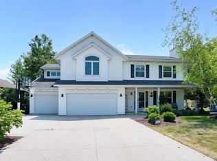 1101 Forest Hills Dr, Sheboygan, WI 53083