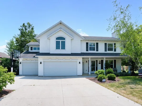 1101 Forest Hills DRIVE, Howards Grove, WI 53083