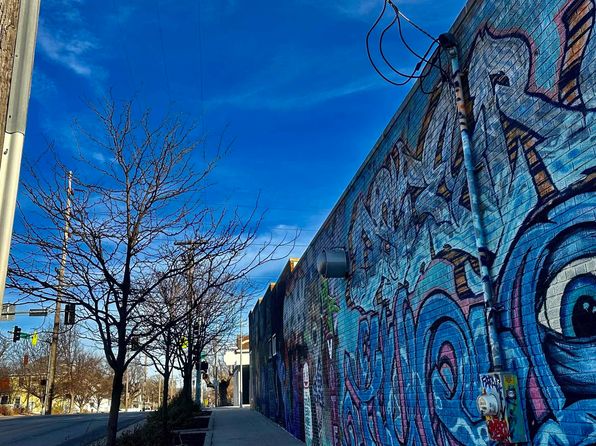 omaha-nebraska-442098574 picture