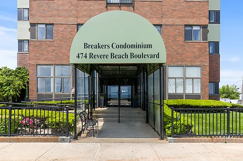 474 Revere Beach Blvd #905 Photo 1