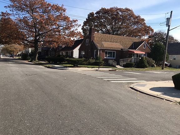 5th image of 18714 121st Ave