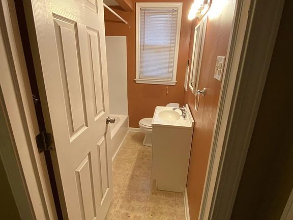 4th image of 15361 Sorrento St APT 3