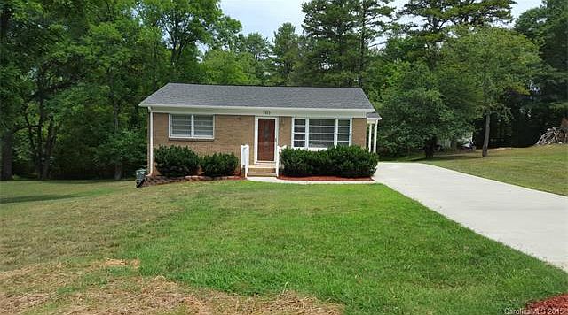 1st image of 1922 Pinetop Dr