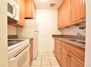 11 W 94th St #A, New York, NY 10025