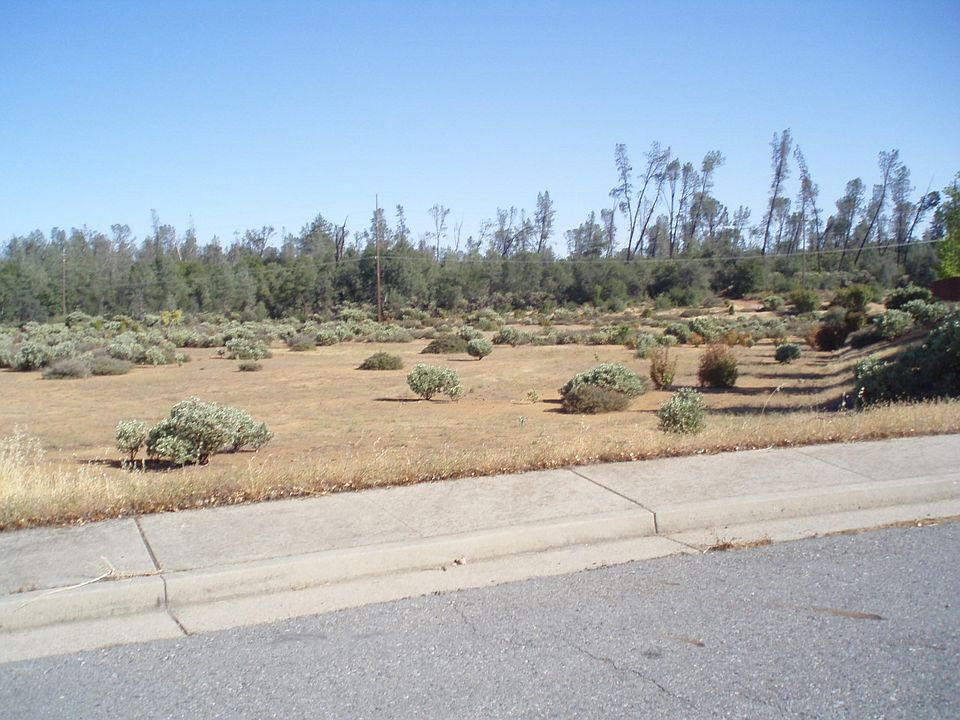 2nd image of Shasta Gateway Dr