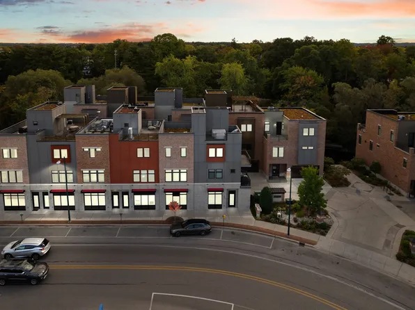 (undisclosed Address), Traverse City, MI 49684