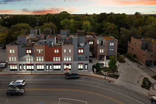 133 Uptown Ct Photo 1