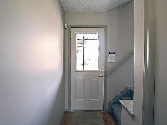 5th image of 8129 7th Ave SW