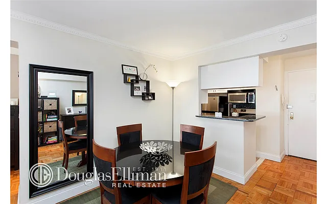 Sold by Douglas Elliman | media 10