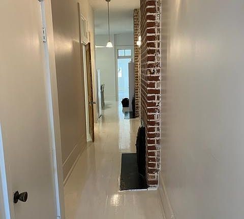 5th image of 5922 Pitt St
