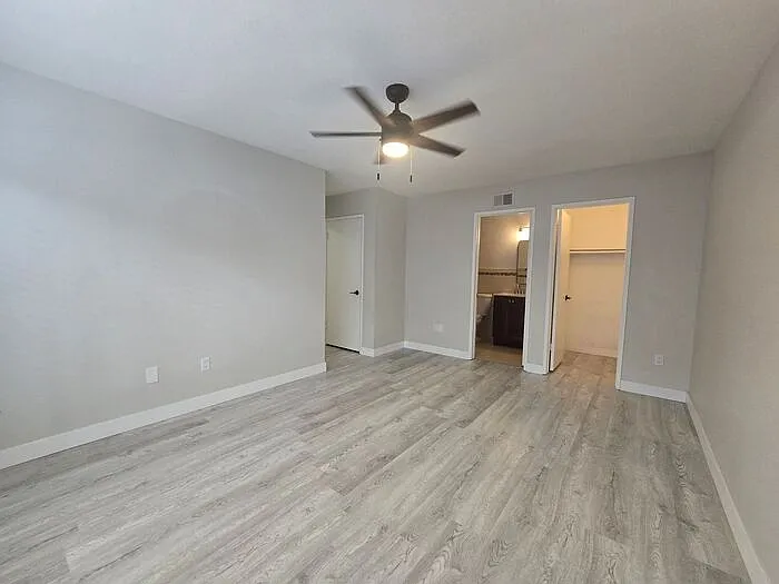 11321 Volans St — Photo 27