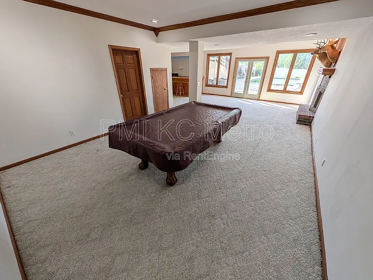 3905 SW 14th St — Photo 64