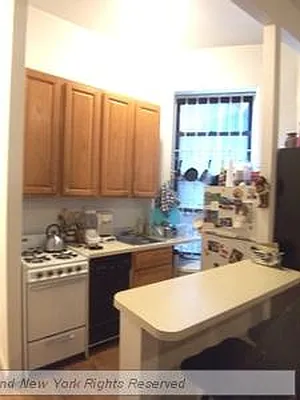 Rented by Bond New York | media 110