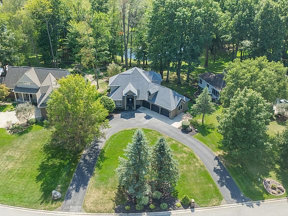 2nd image of 26190 Woodsong Dr