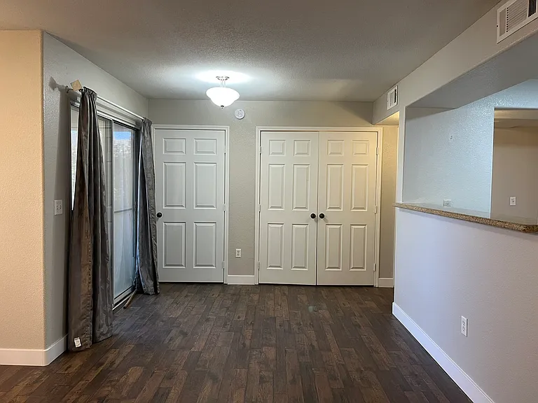 555 E Silverado Ranch Blvd #1089-1 — Photo 9