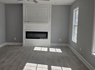 1265 Cross Creek Cir #1, Greenville, NC 27834