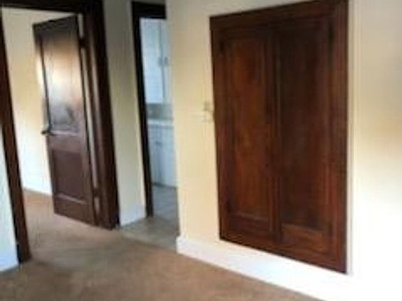 2nd image of 38 Paige Pl