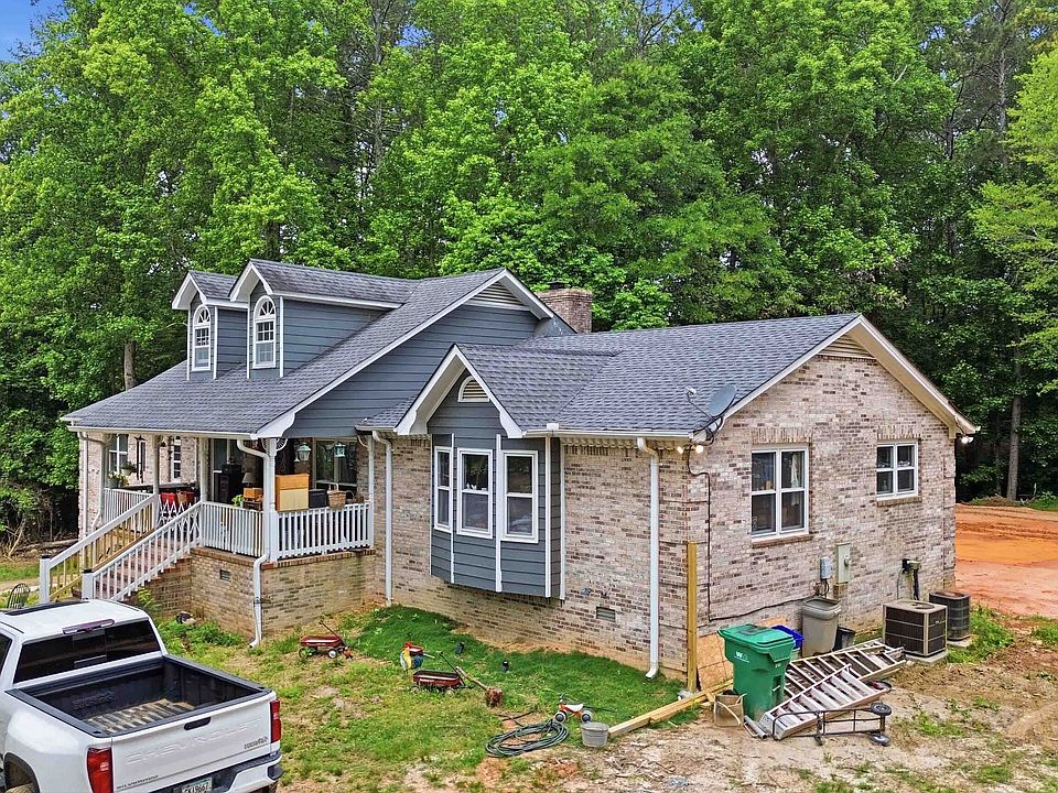 1st image of 1089 Mitchell Dr