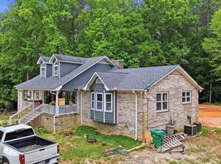 1089 Mitchell Dr, Winder, GA 30680