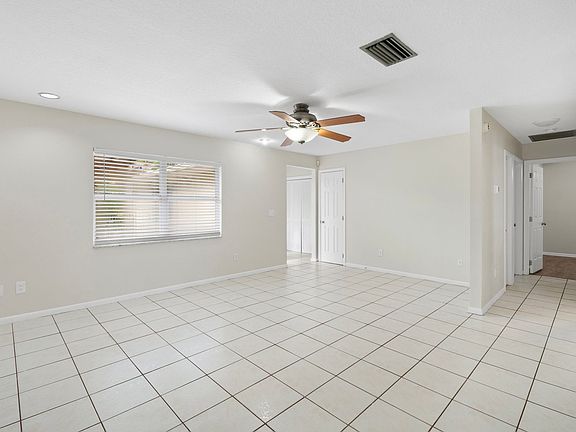 4th image of 17951 Dangler Rd