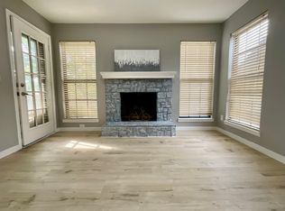 12743 W 110th Ter, Overland Park, KS 66210
