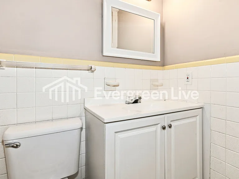 324 Carol Villa Dr — Photo 8