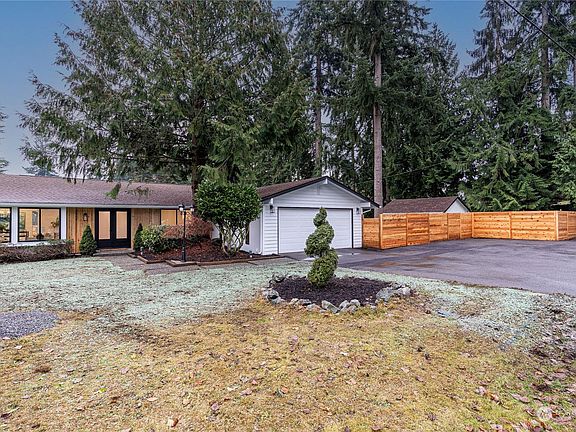 2nd image of 9009 27th Ave SE