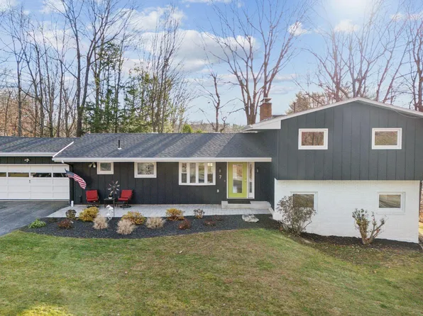 7 Ridge Road, Lewiston, ME 04240