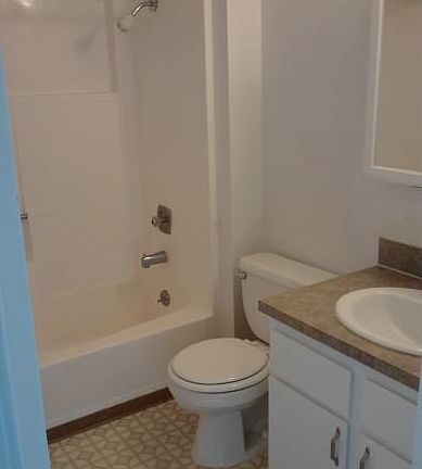4th image of 1751 E Whidbey Ave APT A203