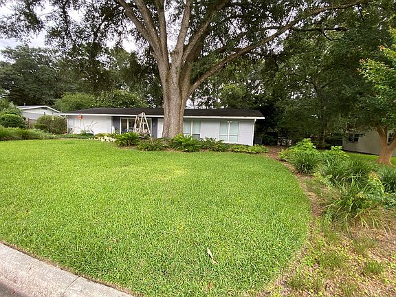 3rd image of 3663 NW 46th Pl