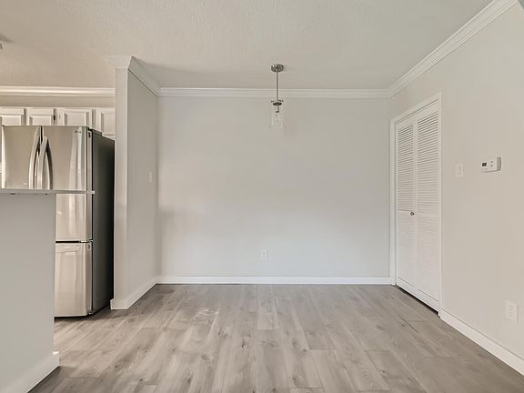 2nd image of 4500 E Oltorf St #206