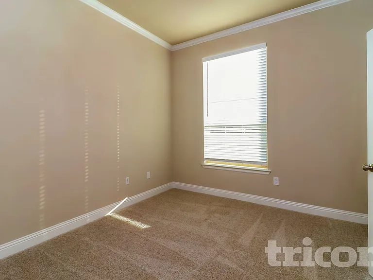 133 Constitution Dr — Photo 11