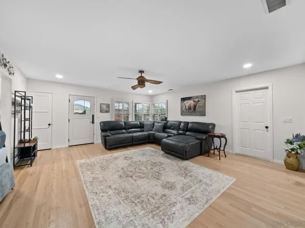 7009 Wyoming Ave, La Mesa, CA 91942