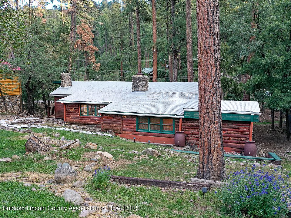 1st image of 121 Singing Pines