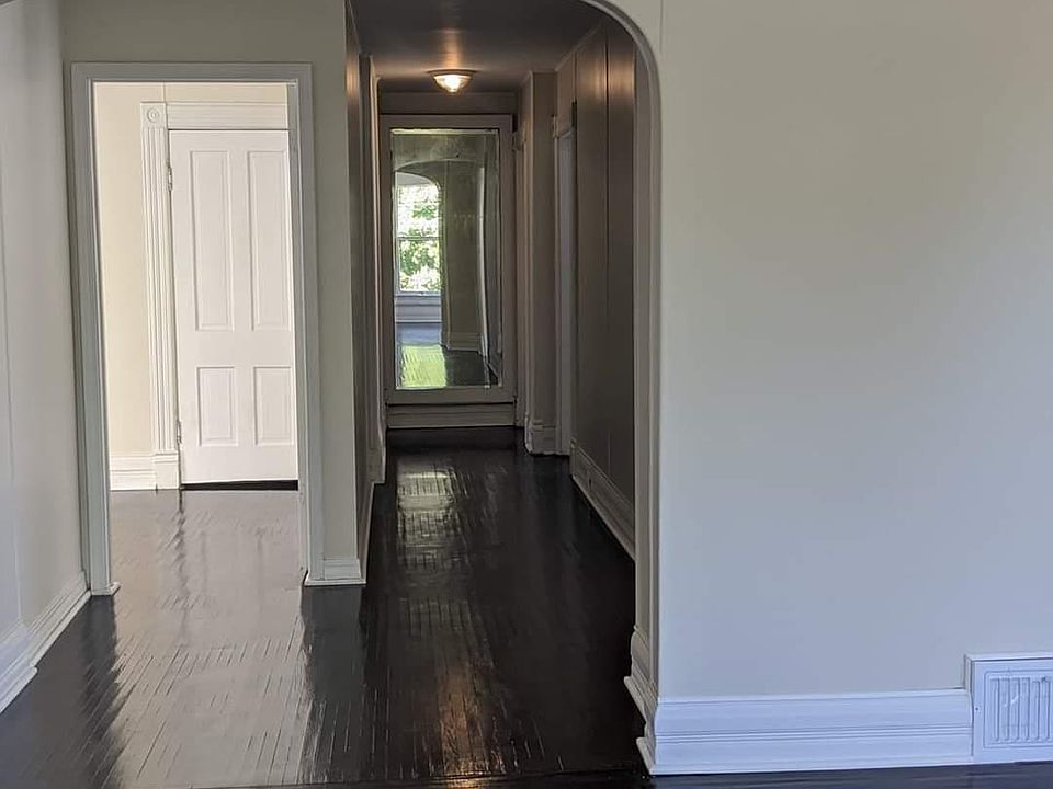 1st image of 1017 Paul St #2