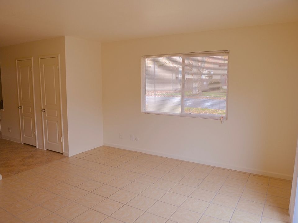 1st image of 1120 E Marshall St APT B