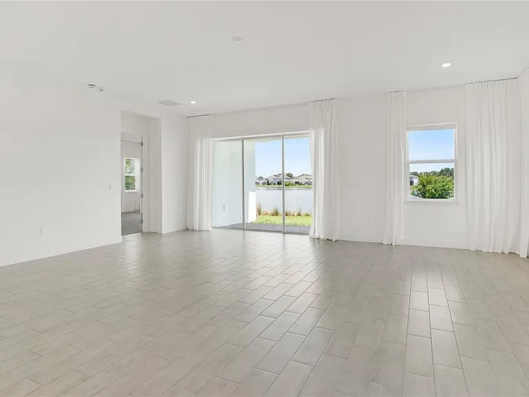 13589 McMillan Dr — Photo 5
